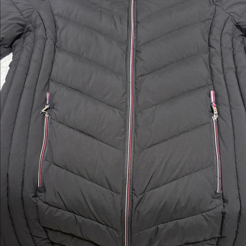 Tommy Hilfiger Black Hooded Puffer Jacket - Picture 2 of 8